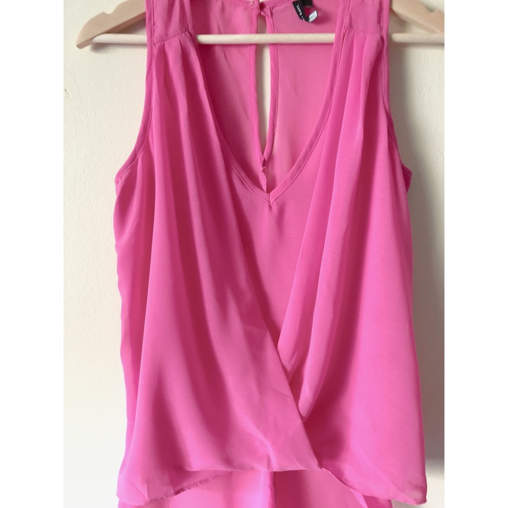 Fuchsia Tank - Picture 2 of 3